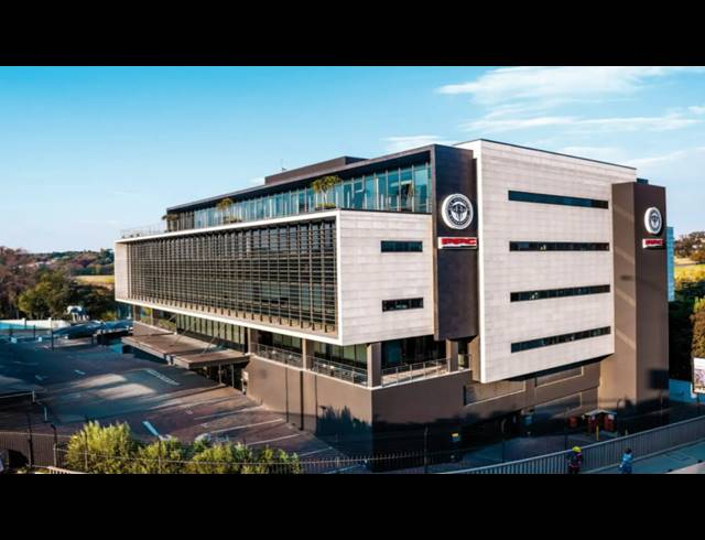 1,083M² OFFICE TO LET IN SANDTON CENTRAL